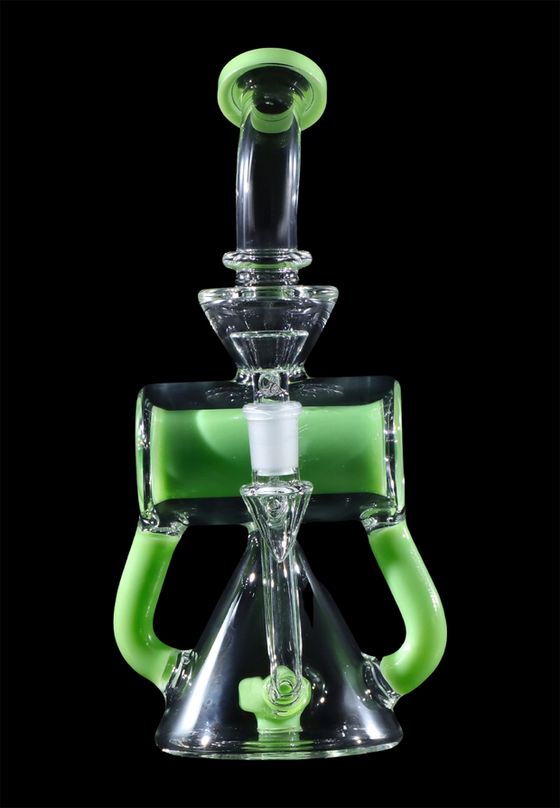 Barrel with Circ Perc Water Pipe - 7.5 in.