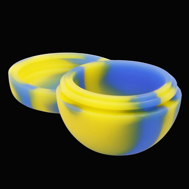 Valiant Silicone Half Moon Container – Valiant Distribution